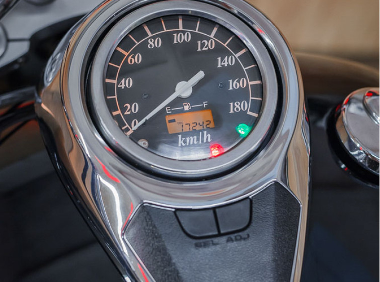 Мотоцикл Suzuki Intruder 400 с пробегом 17242 км