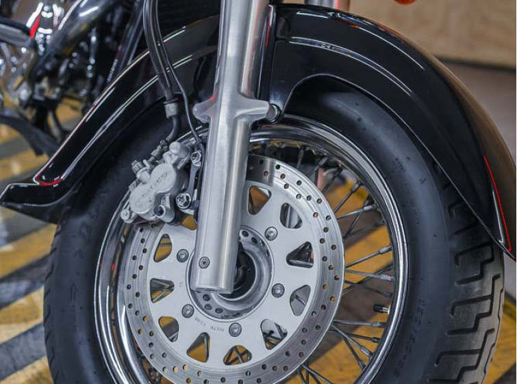 Мотоцикл Suzuki Intruder 400 с пробегом 17242 км