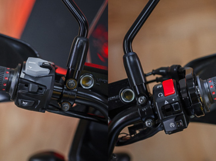 Мотоцикл Suzuki V-Strom DL1000 ABS с пробегом 16317 км