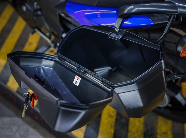 Мотоцикл Suzuki V-Strom DL650 ABS с пробегом 5775 км