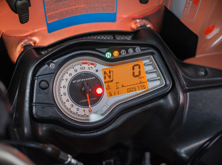 Мотоцикл Suzuki V-Strom DL650 ABS с пробегом 5775 км