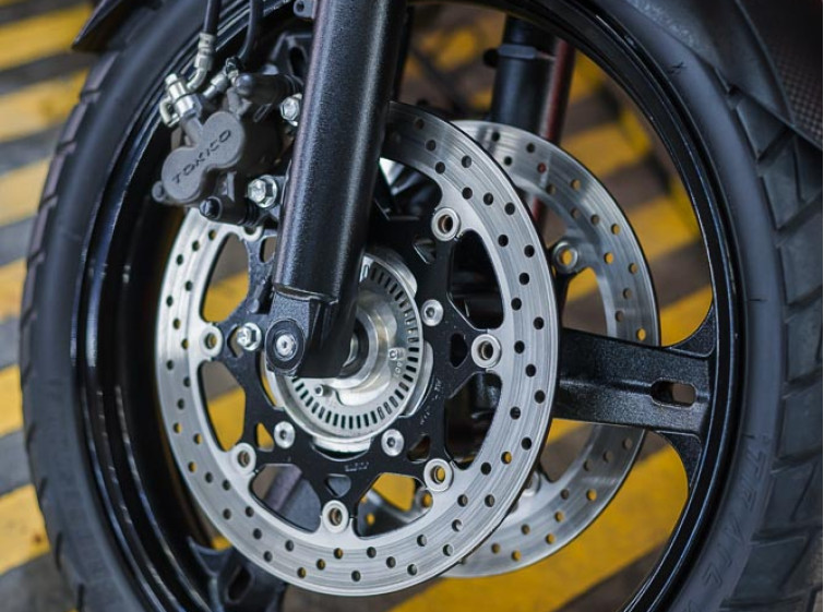 Мотоцикл Suzuki V-Strom DL650 ABS с пробегом 5775 км