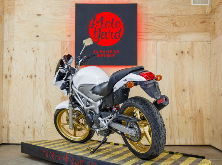 Мотоцикл Honda VTR 250 Style 2 з пробігом 15125 км