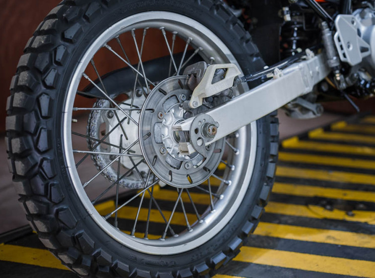 Мотоцикл YAMAHA DT 230 LANZA с пробегом 16343 км