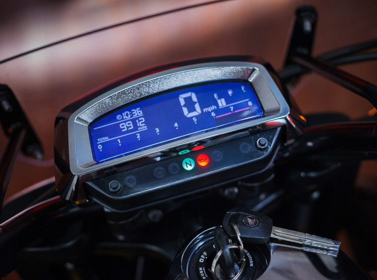 Мотоцикл Honda GL1800 Valkyrie с пробегом 9912 миль