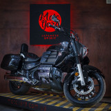 Мотоцикл Honda GL1800 Valkyrie с пробегом 9912 миль