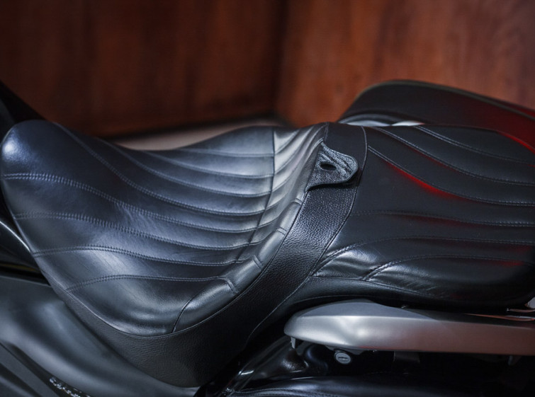 Мотоцикл Honda GL1800 Valkyrie с пробегом 9912 миль