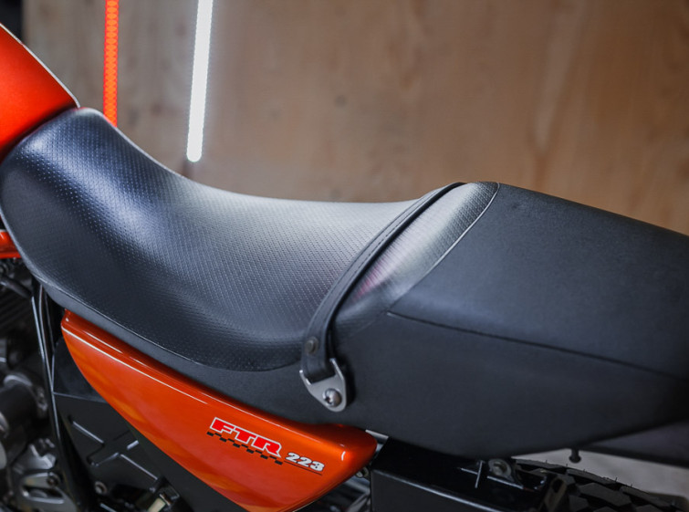 Мотоцикл Honda FTR 223 с пробегом 20648 км