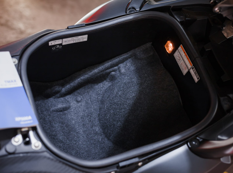 Мотоцикл Yamaha T-Max 530 ABS IRON MAX с пробегом 859 км