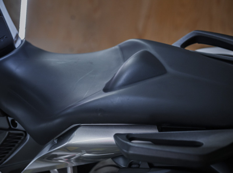 Мотоцикл Honda VFR1200F с пробегом 16646 км