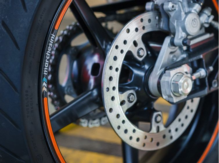 Мотоцикл KTM 690 supermoto R с пробегом 35494 км