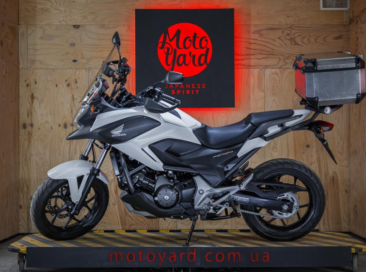 Мотоцикл Honda NC750X ABS с пробегом 14295 км