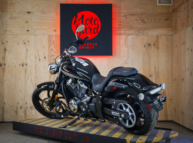 Мотоцикл Yamaha XVS 1300 Stryker с пробегом 1657 км