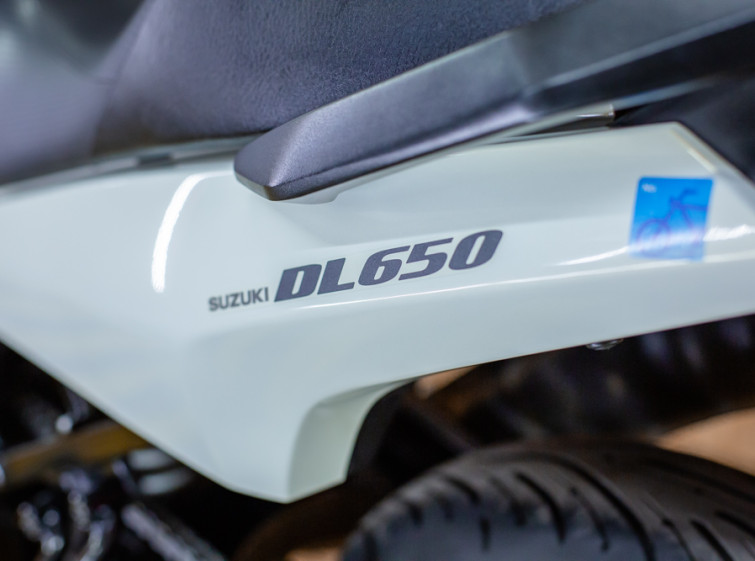 Мотоцикл Suzuki V-Strom 650A с пробегом 16859 км