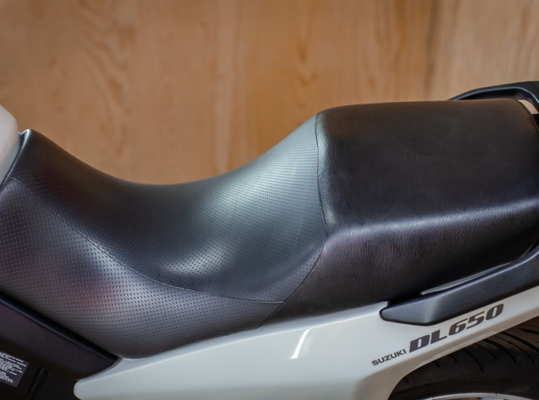 Мотоцикл Suzuki V-Strom 650A с пробегом 16859 км