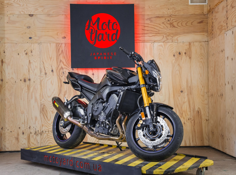 Мотоцикл Yamaha FZ8 с пробегом 7601 км