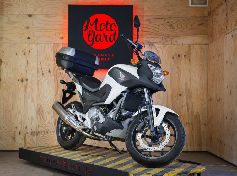 Мотоцикл Honda NC 700 x dct с пробегом 7196 км