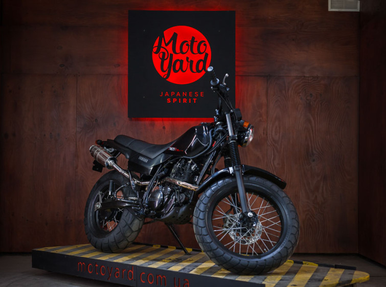 Мотоцикл Yamaha TW 225 с пробегом 225 км