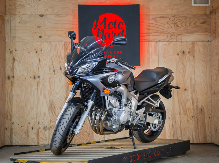 Мотоцикл Yamaha FZ6 S с пробегом 9969 км