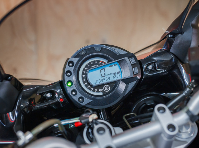 Мотоцикл Yamaha FZ6 S с пробегом 9969 км