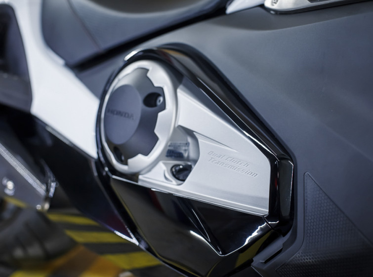 Мотоцикл Honda NM4-02 Vultus с пробегом 1239 км