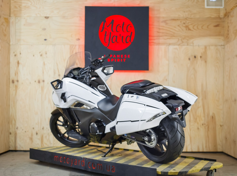 Мотоцикл Honda NM4-02 Vultus с пробегом 1239 км