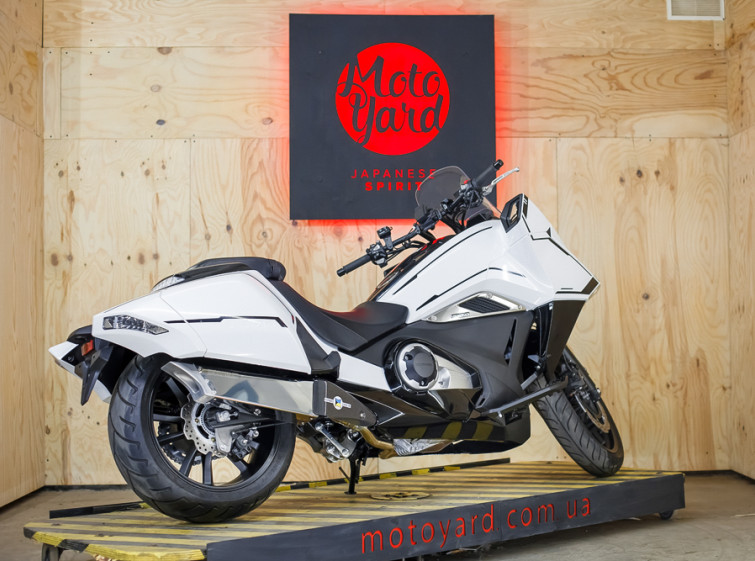 Мотоцикл Honda NM4-02 Vultus с пробегом 1239 км