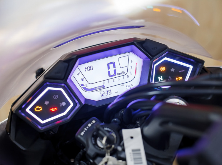 Мотоцикл Honda NM4-02 Vultus с пробегом 1239 км