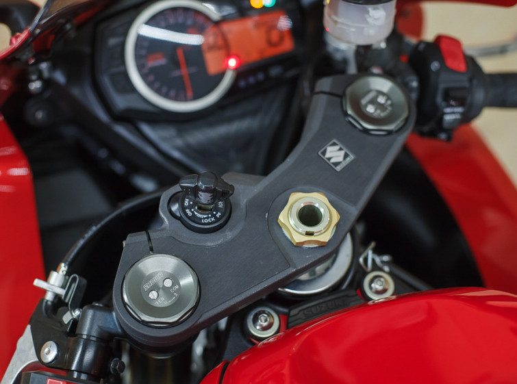 Мотоцикл Suzuki GSX-R 600 с пробегом 14812 км