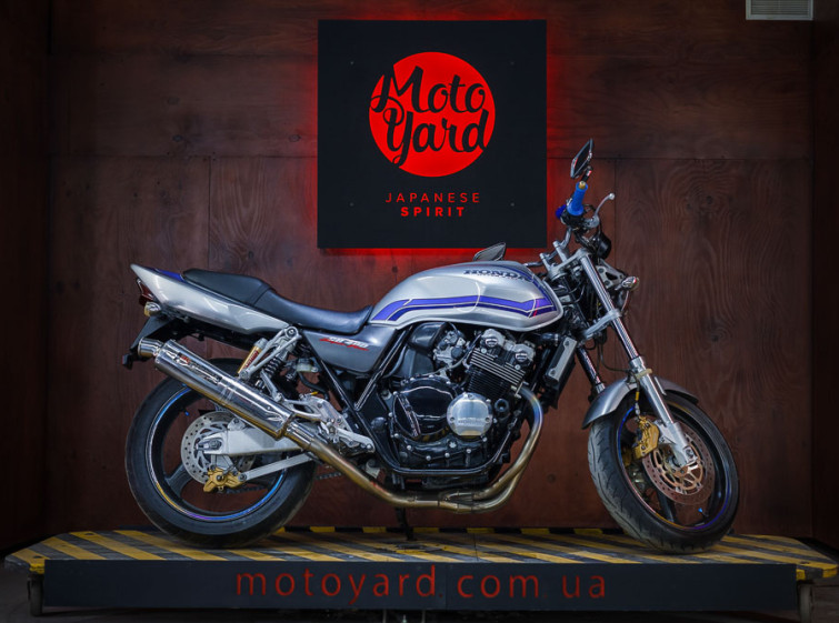 Мотоцикл Honda CB 400 SF с пробегом 23216 км