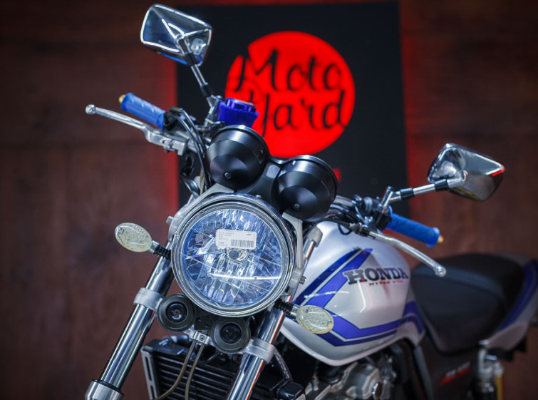 Мотоцикл Honda CB 400 SF с пробегом 23216 км