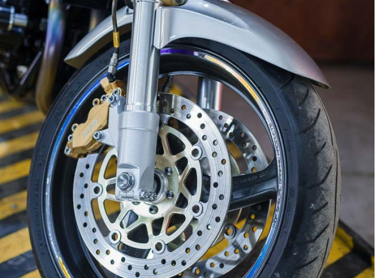 Мотоцикл Honda CB 400 SF с пробегом 23216 км