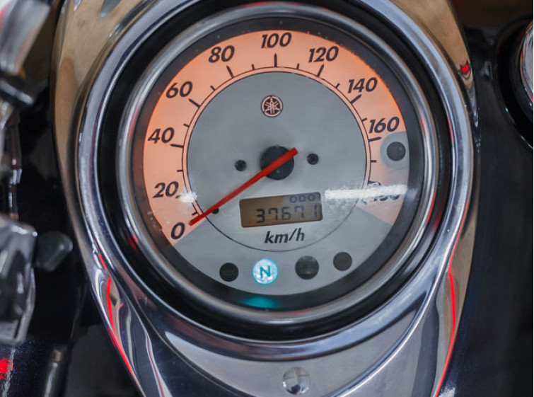 Мотоцикл Yamaha Drag Star 1100 CUSTOM с пробегом 37671 км