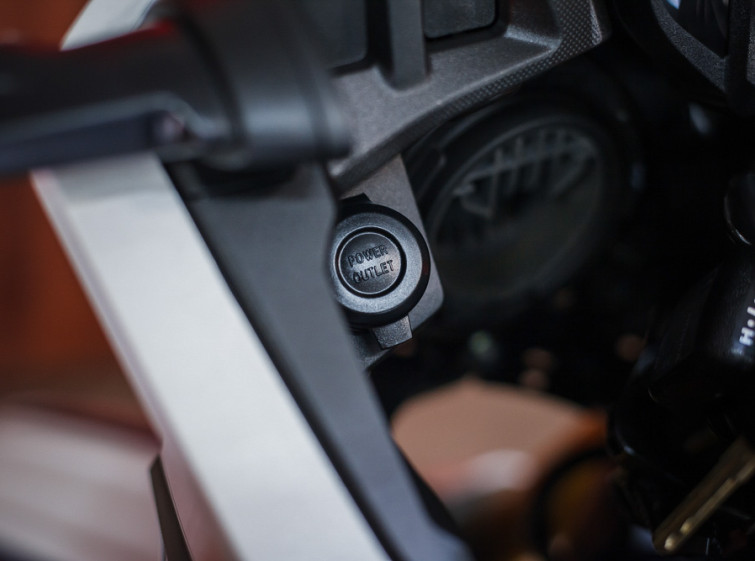 Мотоцикл Honda Africa Twin CRF 1000L ABS с пробегом 2655 км