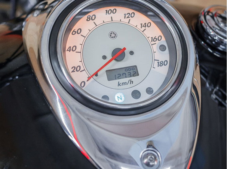 Мотоцикл Yamaha Drag Star 1100 з пробігом 12732 км