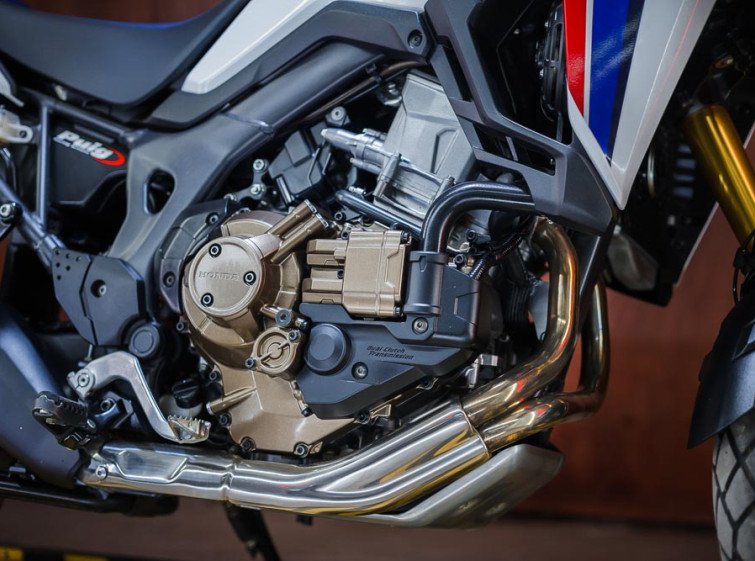 Мотоцикл Honda Africa Twin CRF 1000L ABS Dual Cluch Автомат с пробегом 7127 км