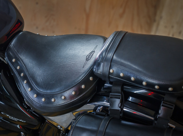 Мотоцикл Suzuki Intruder 400 classic с пробегом 13489 км