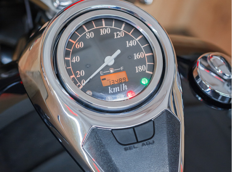 Мотоцикл Suzuki Intruder 400 classic с пробегом 13489 км