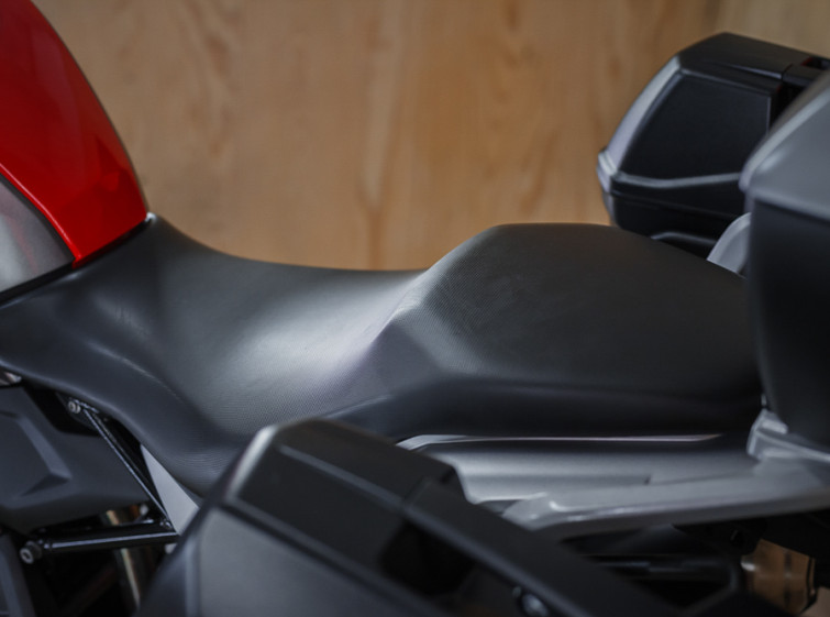 Мотоцикл BMW G310 GS з пробігом 9890 км