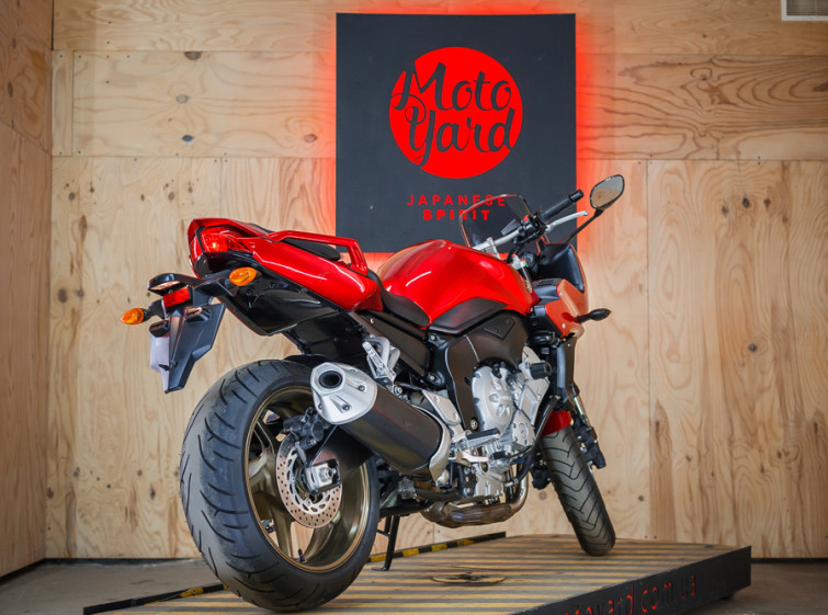 Мотоцикл Yamaha FZ1 Fazer с пробегом 13755 км