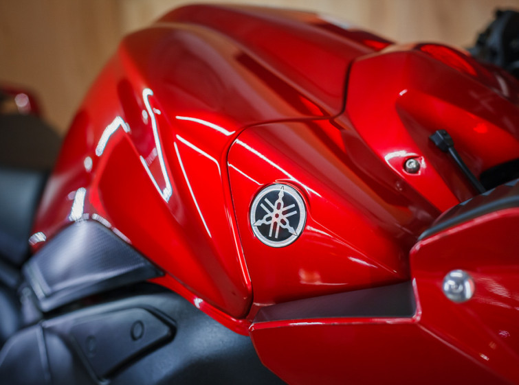 Мотоцикл Yamaha FZ1 Fazer с пробегом 13755 км