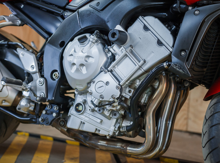 Мотоцикл Yamaha FZ1 Fazer с пробегом 13755 км