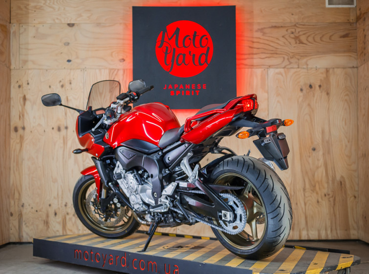 Мотоцикл Yamaha FZ1 Fazer с пробегом 13755 км