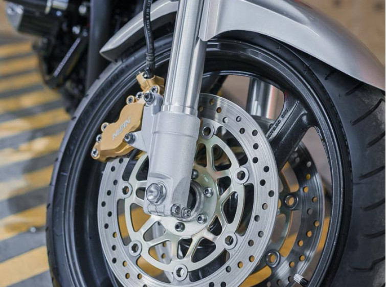 Мотоцикл Honda CB 400 SF с пробегом 23359 км