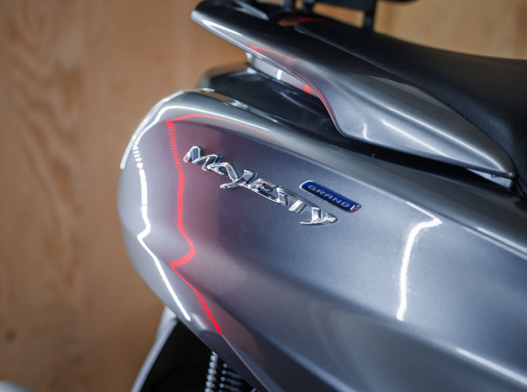 Мотоцикл Yamaha Majesty 400 с пробегом 20402 км