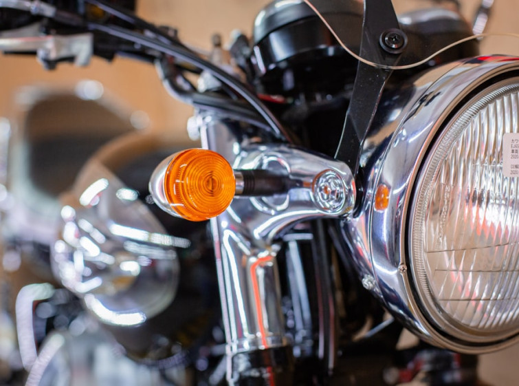 Мотоцикл Kawasaki W650 с пробегом 17956 км