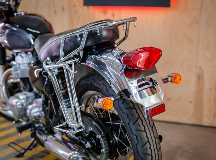 Мотоцикл Kawasaki W650 с пробегом 17956 км