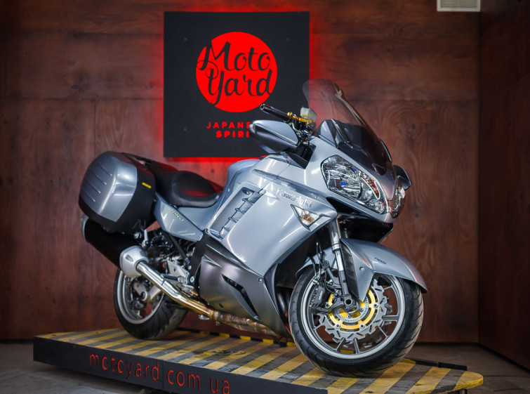 Мотоцикл Kawasaki GTR 1400 ABS з пробігом 19775 км