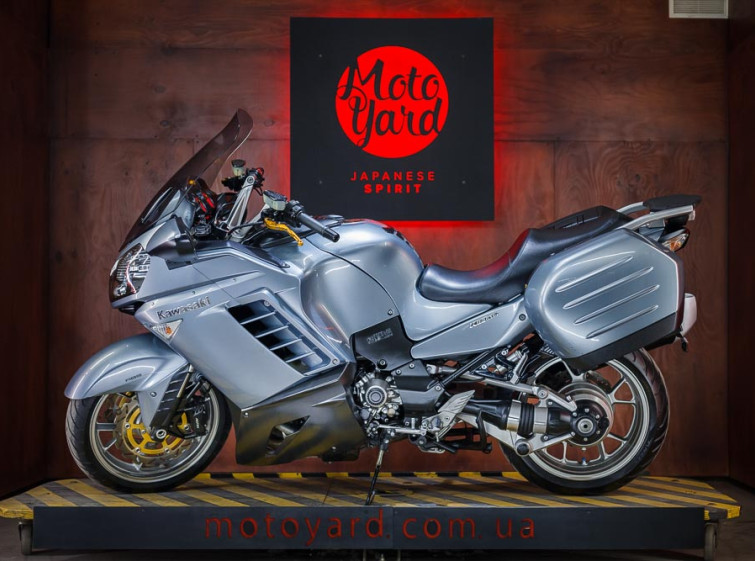 Мотоцикл Kawasaki GTR 1400 ABS з пробігом 19775 км
