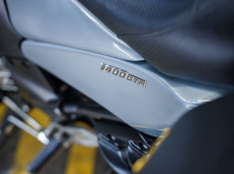 Мотоцикл Kawasaki GTR 1400 ABS з пробігом 19775 км